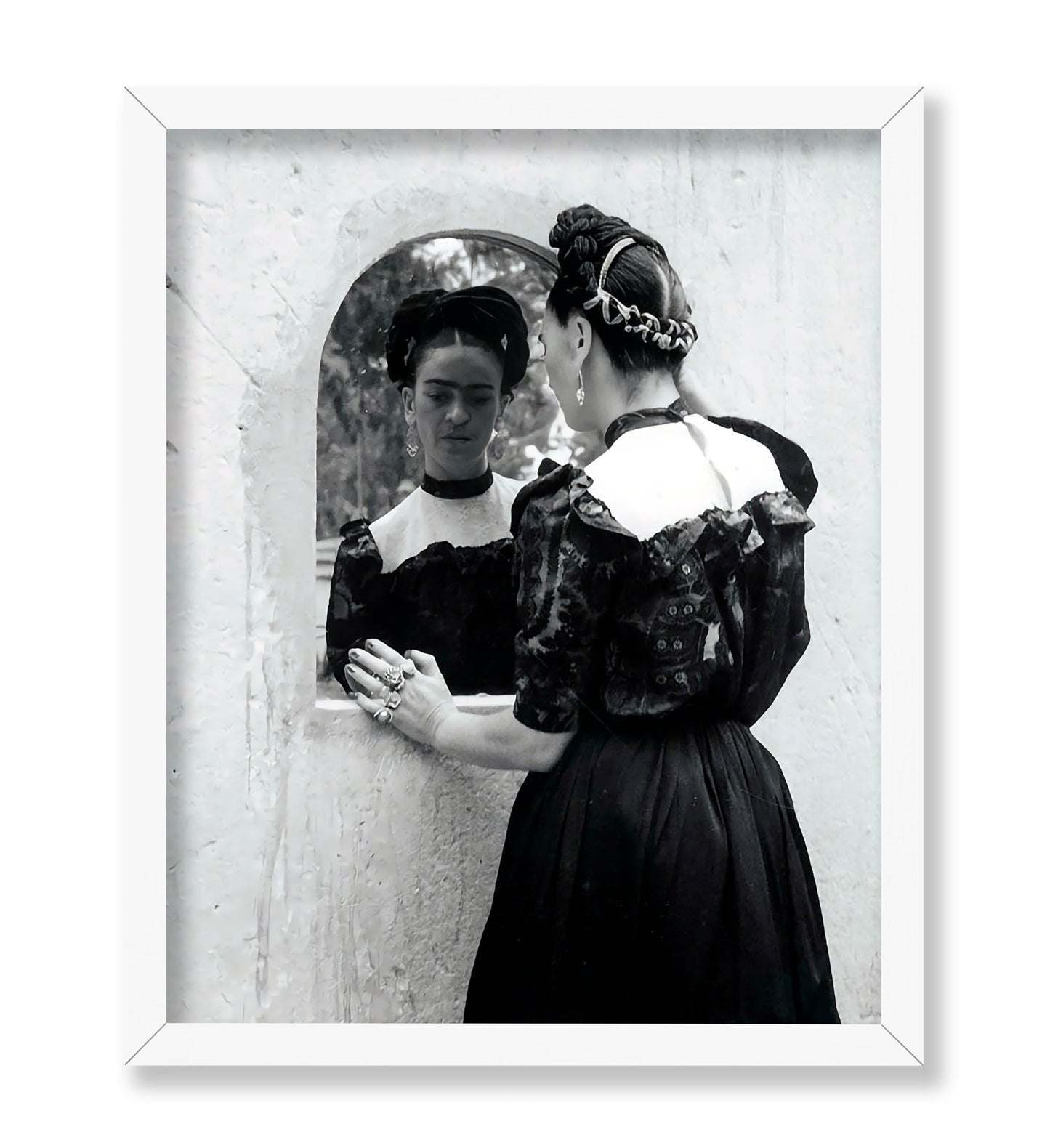 Frida Mirror