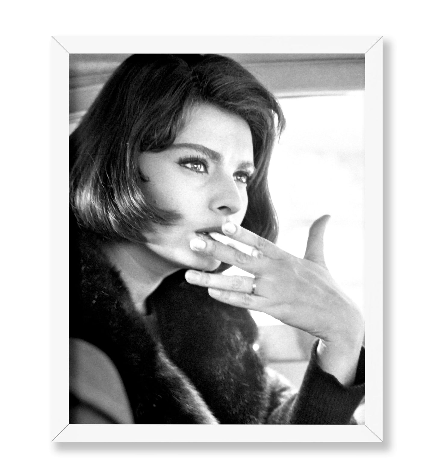 Sophia Smoking