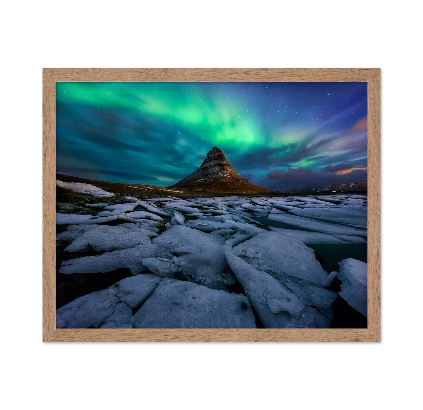 Aurora Over Kirkjufell