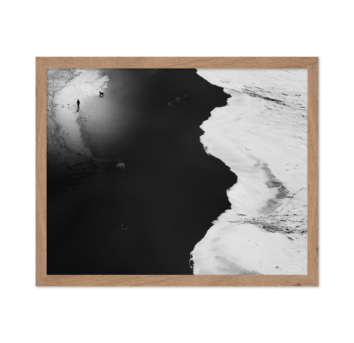 Minimal Black White Shoreline
