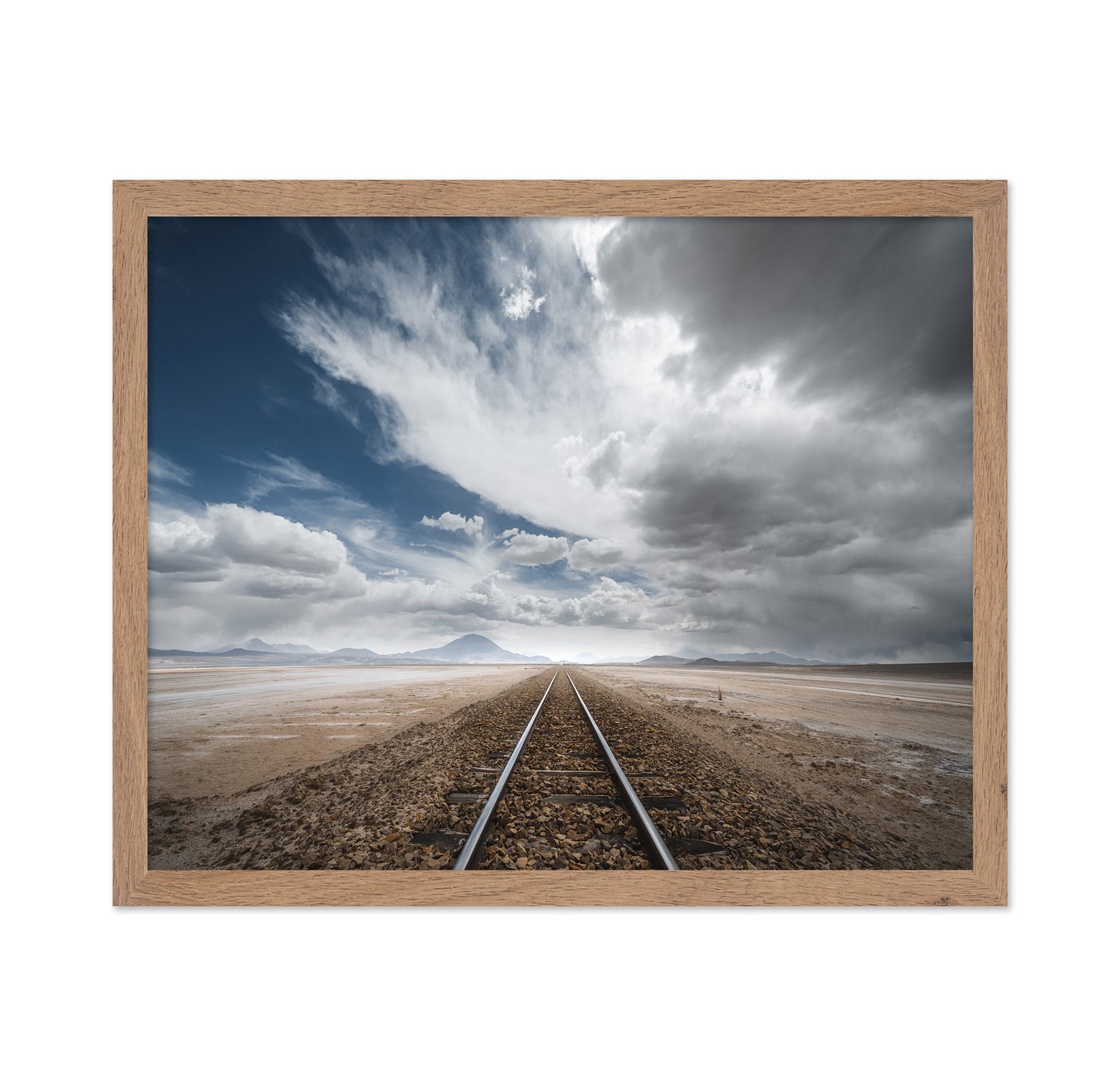Endless Railway Horizon