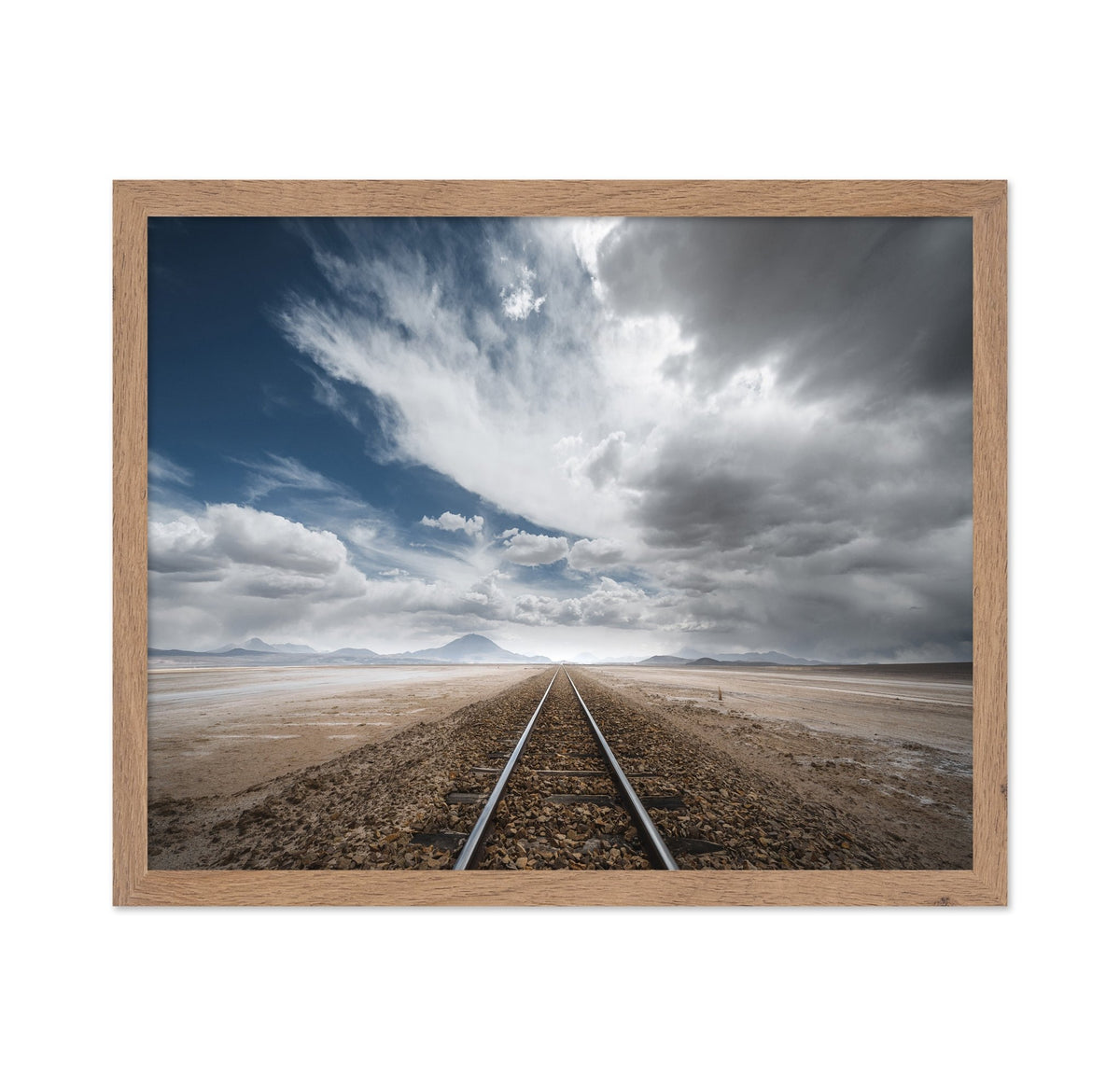 Endless Railway Horizon