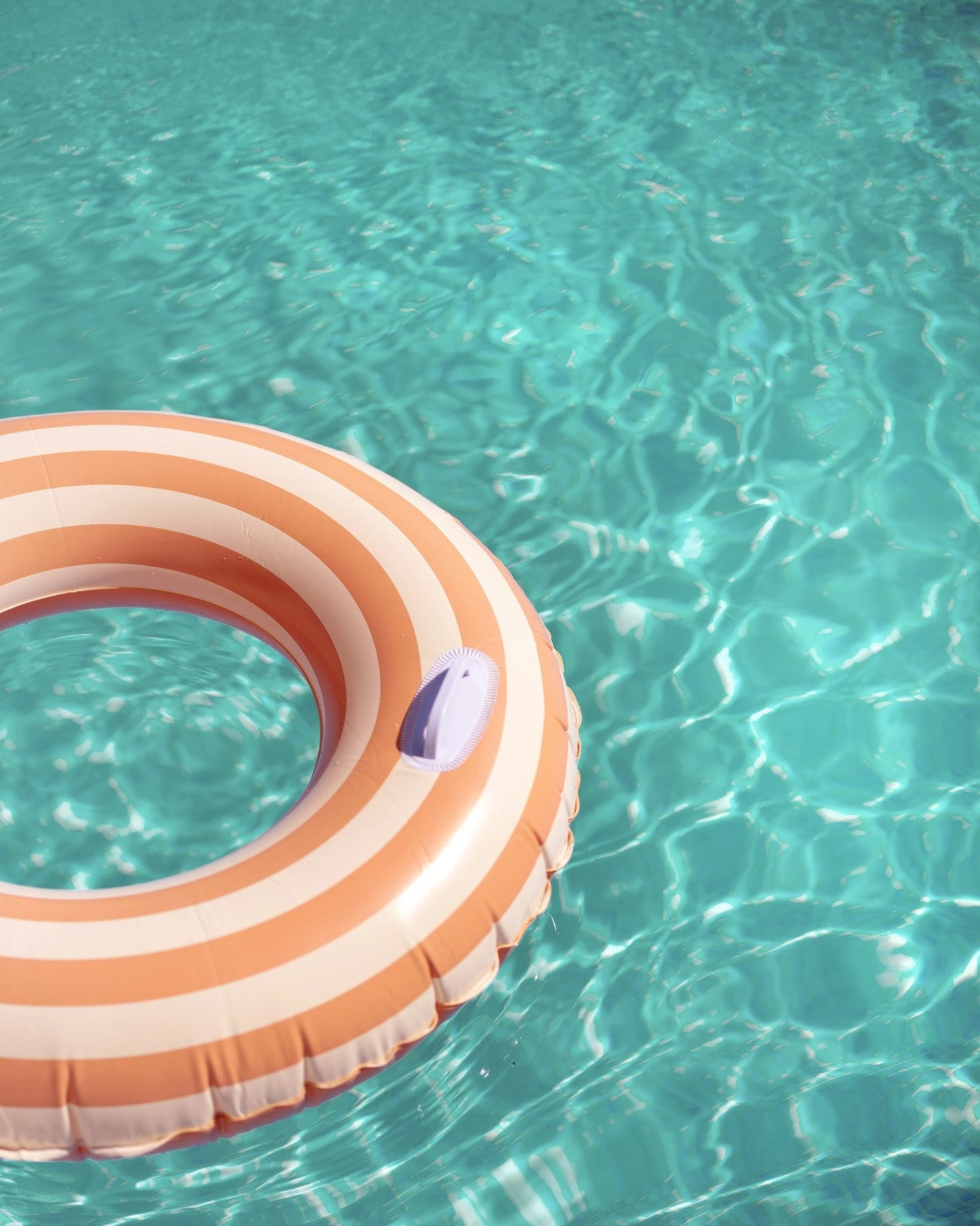 Peach Pool Float