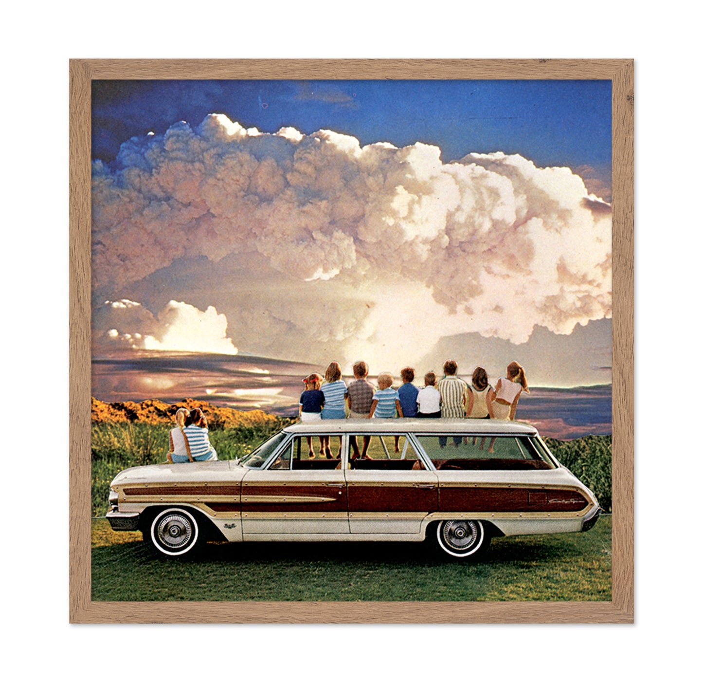 Kids Watching Cloud Blast