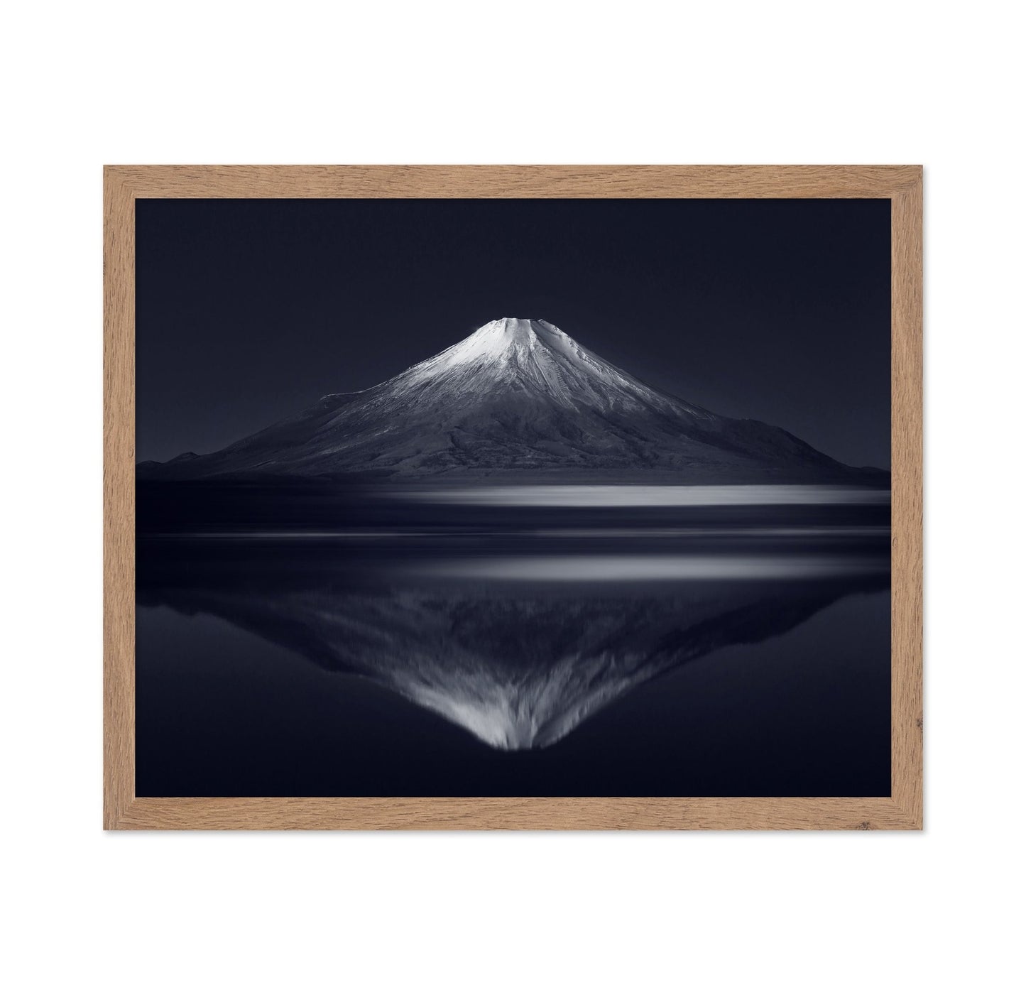 Minimal Mountain Reflection