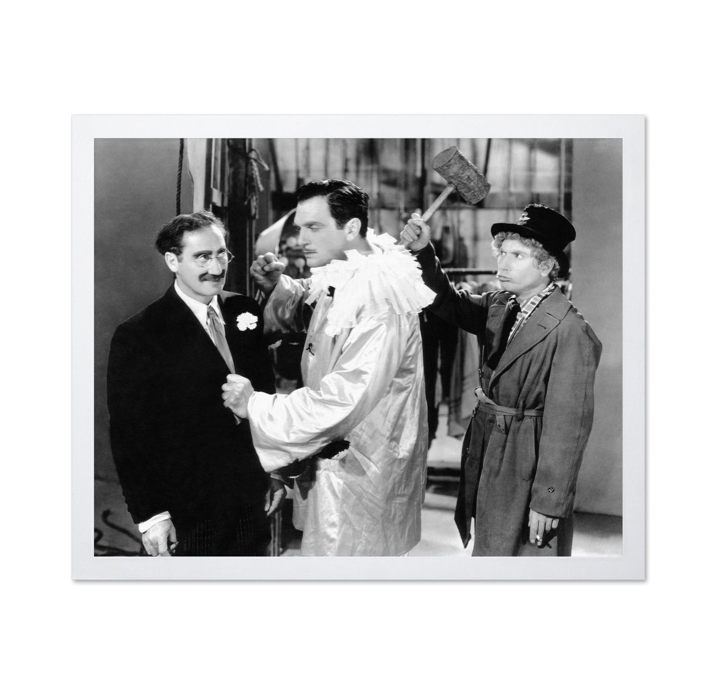 Night Opera 1935 Groucho Marx No2