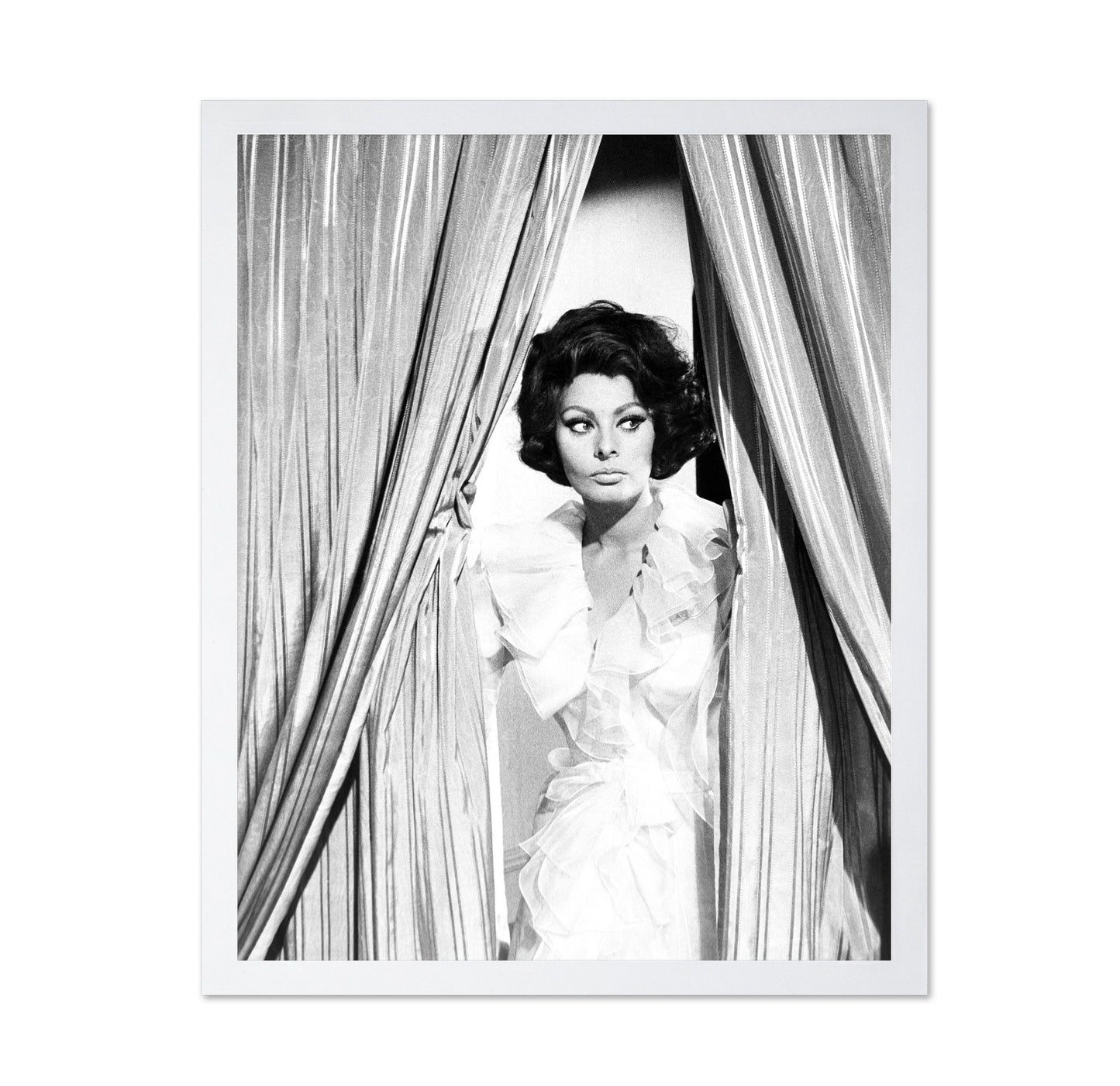 Arabesque 1966 Sophia Loren No11