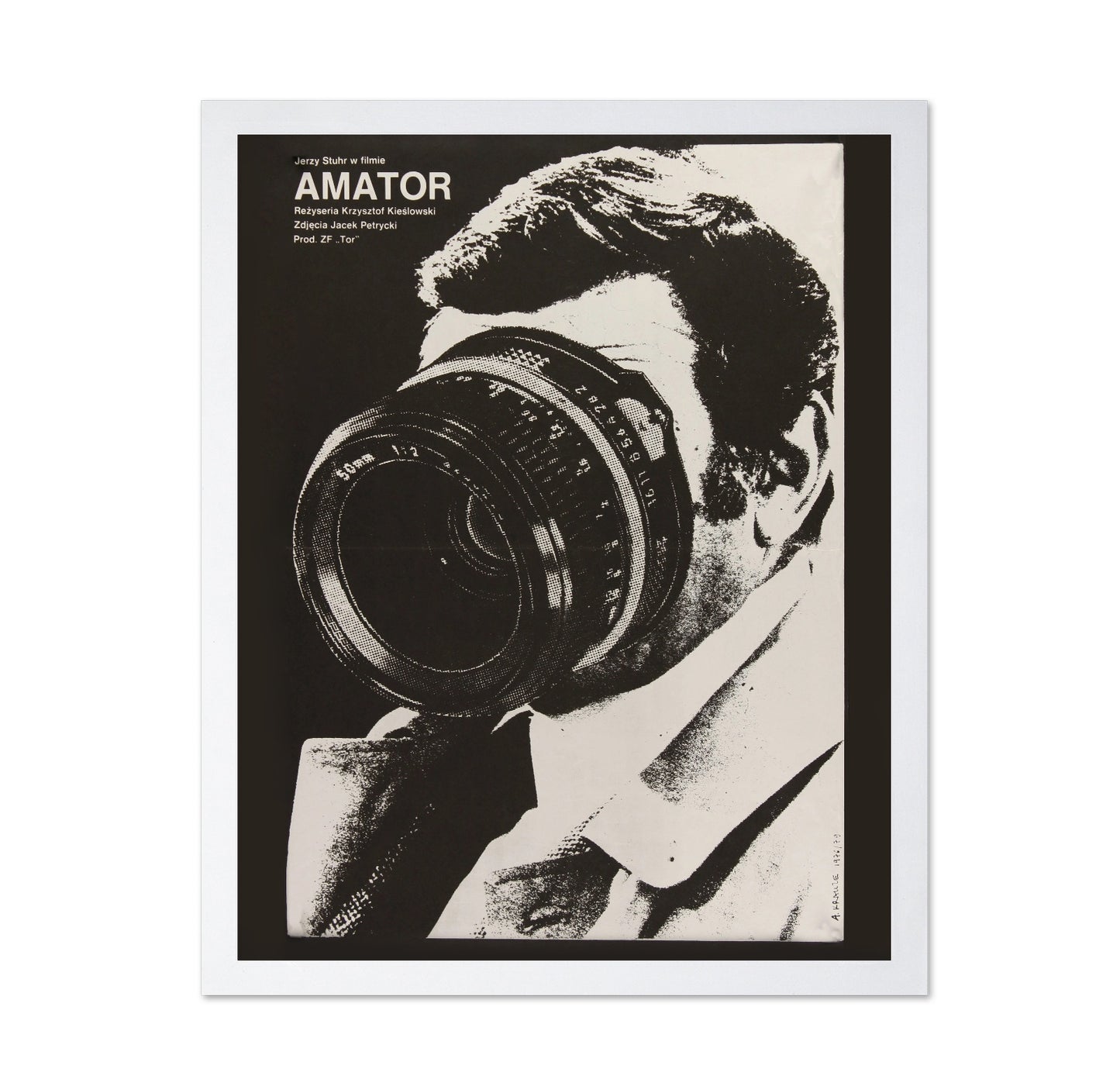 Camera Buff 1979
