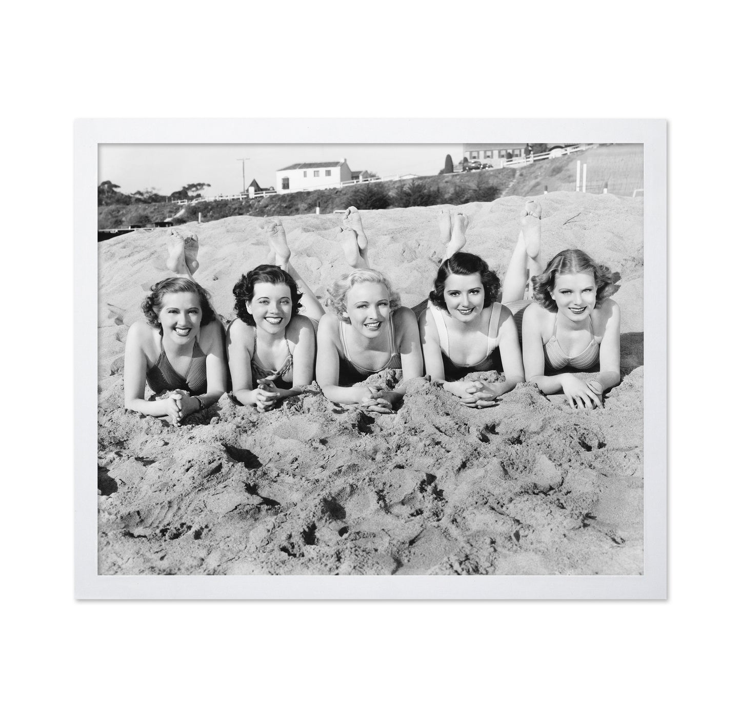 Beach Friends 1930s