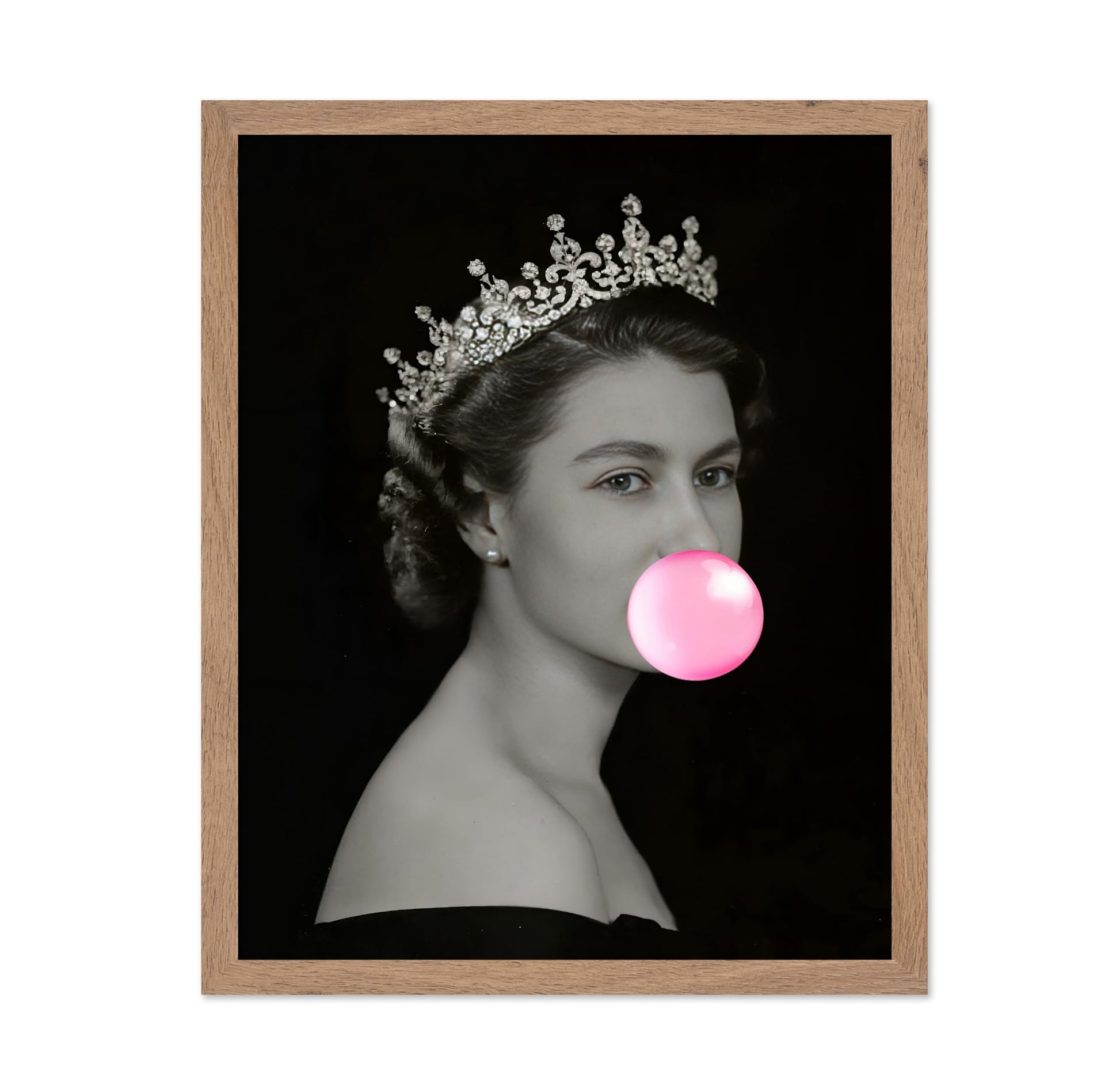 Queen Elizabeth Pink Bubble Gum No2