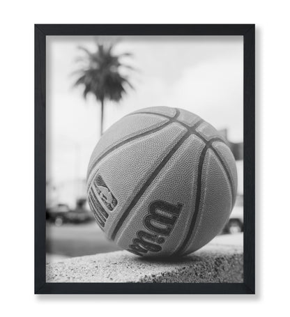 Ball on Ledge