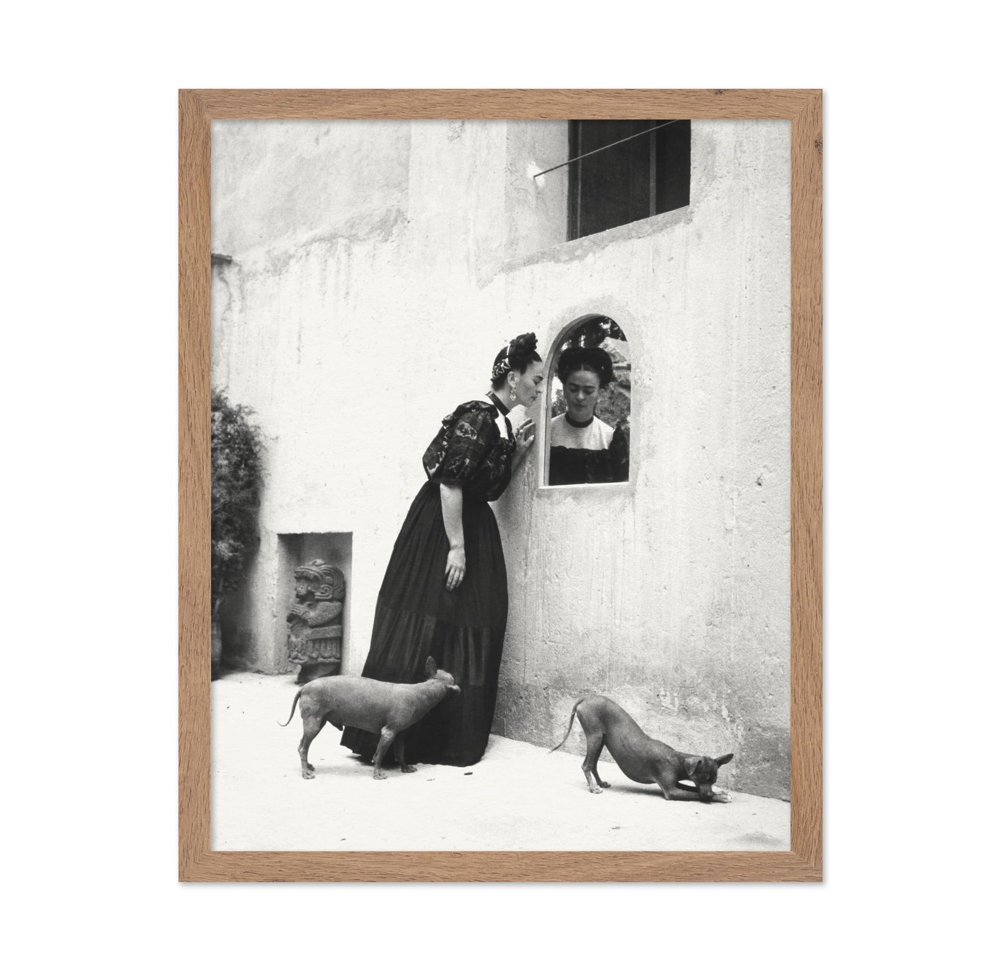 Lola 'lvarez Bravo - Frida Kahlo