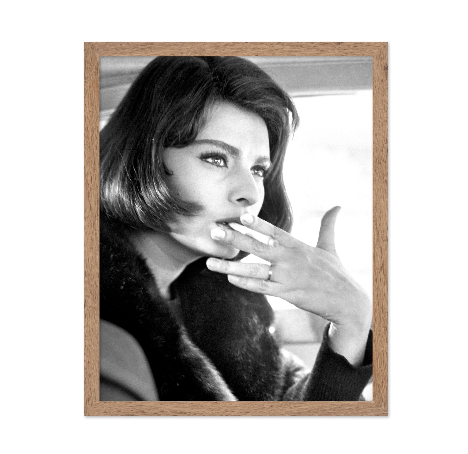 Sophia Smoking