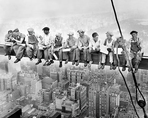 Lunch Atop A Skyscraper