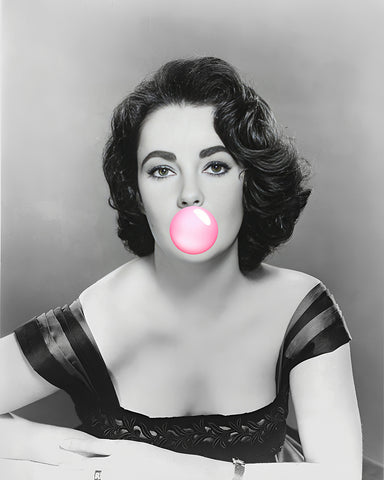 Elizabeth Taylor Pink Bubble Gum