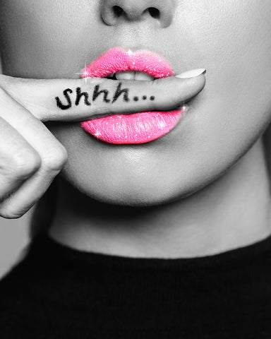 Biting Finger No1