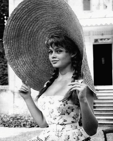 Brigitte in Dress & Hat