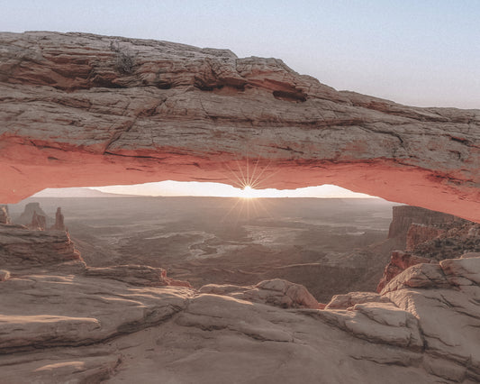 Sun Rays Through Mesa Arch