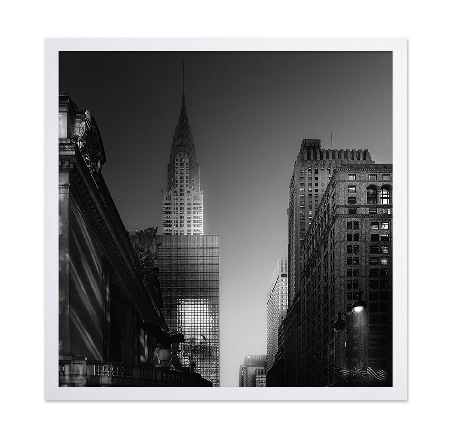 Disphotic Tower
