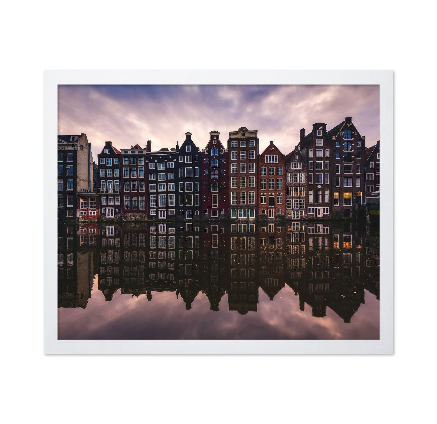 Dancing Houses