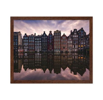 Dancing Houses