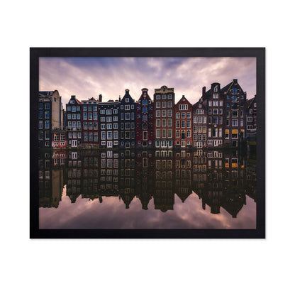 Dancing Houses