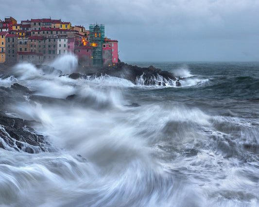 The Dance of the Sea