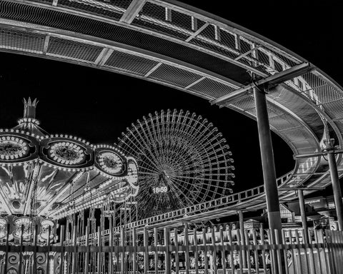 Cosmo Clock 21 Ferris Wheel