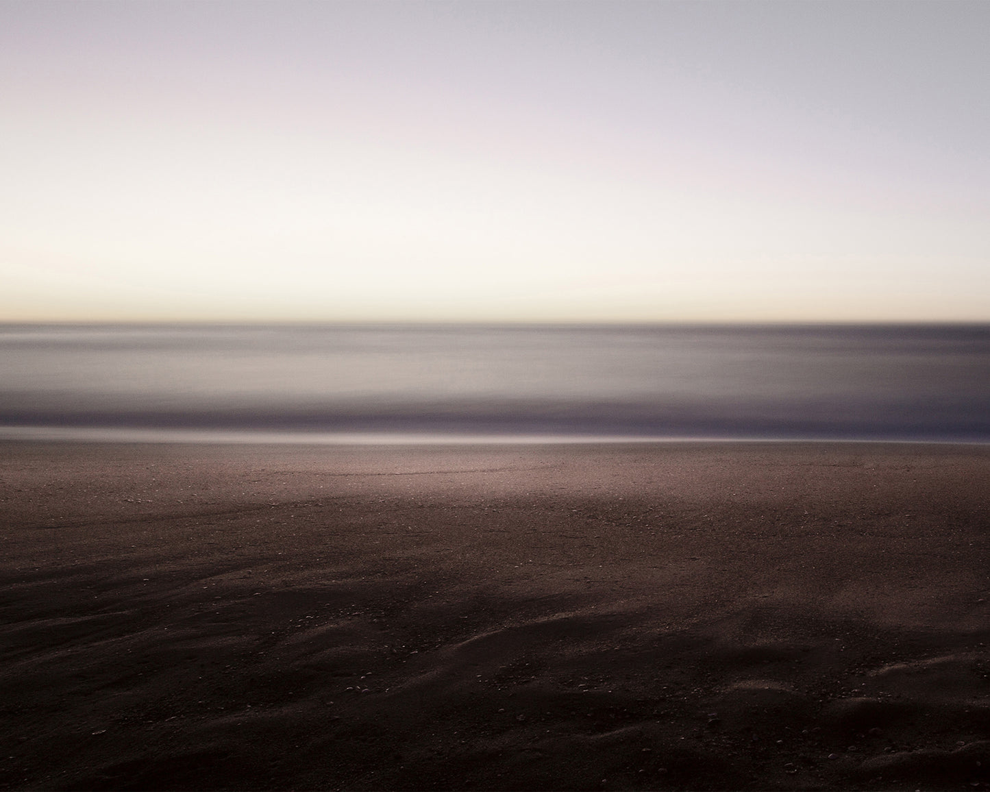 Nor Earth Nor Boundless Sea