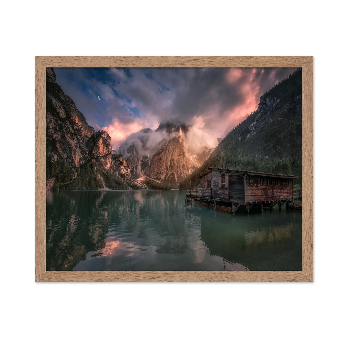Lago Di Braies Dolomites
