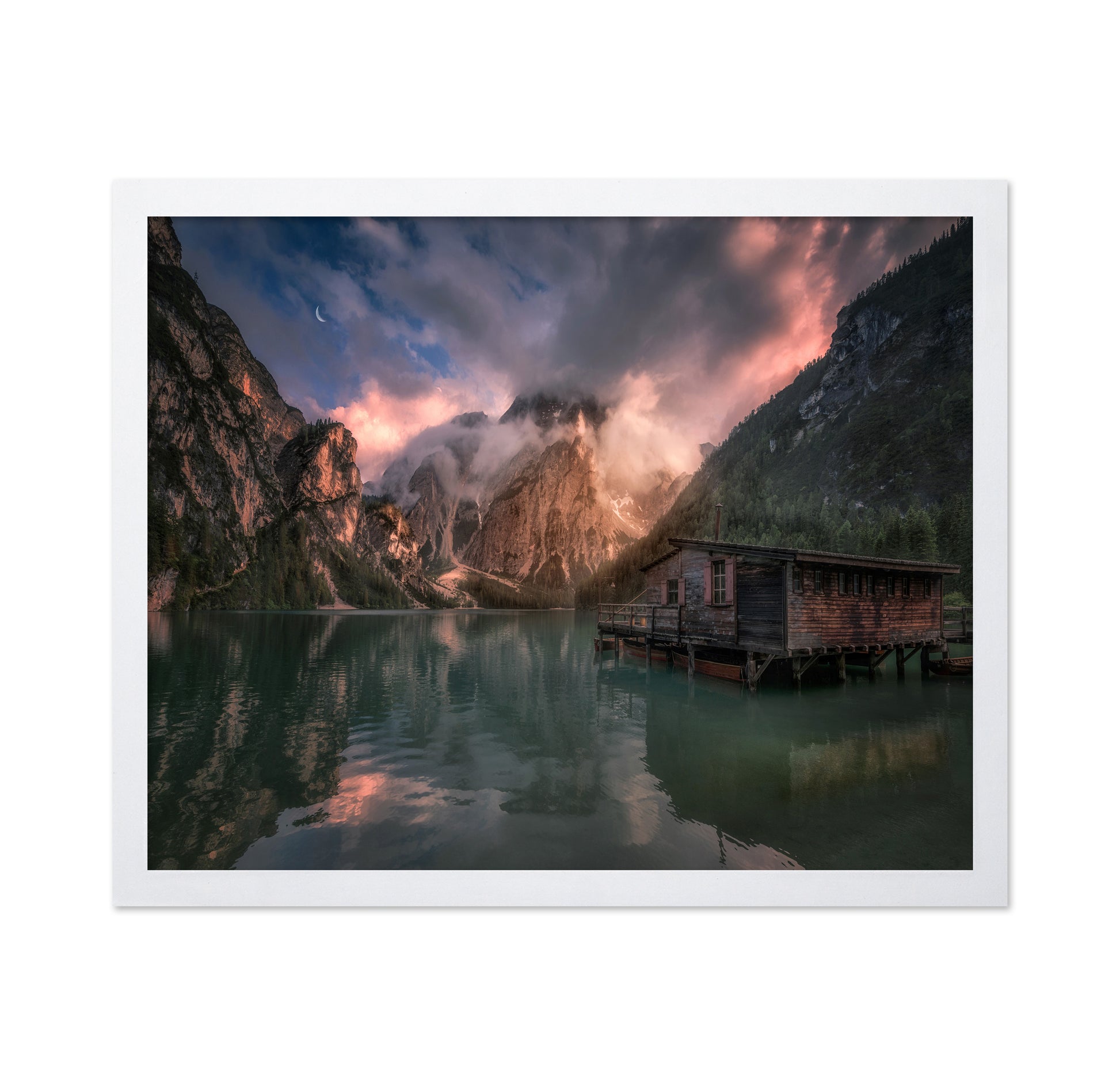 Lago Di Braies Dolomites