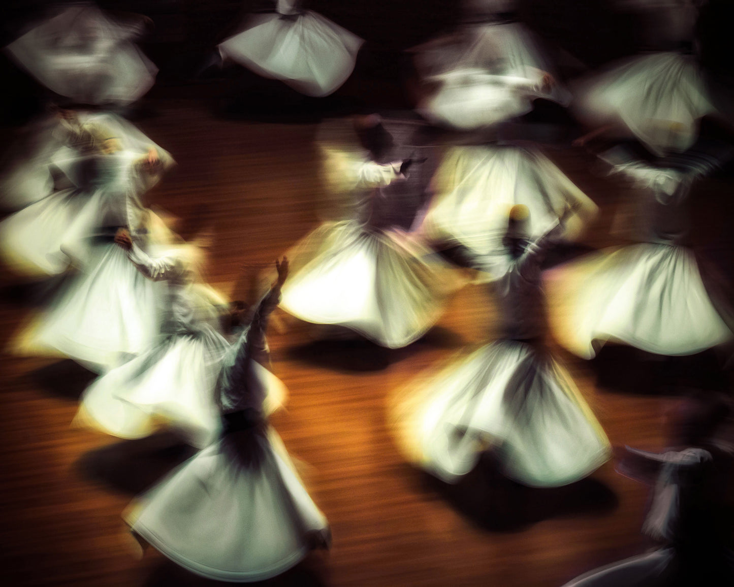 Fly In Dancing