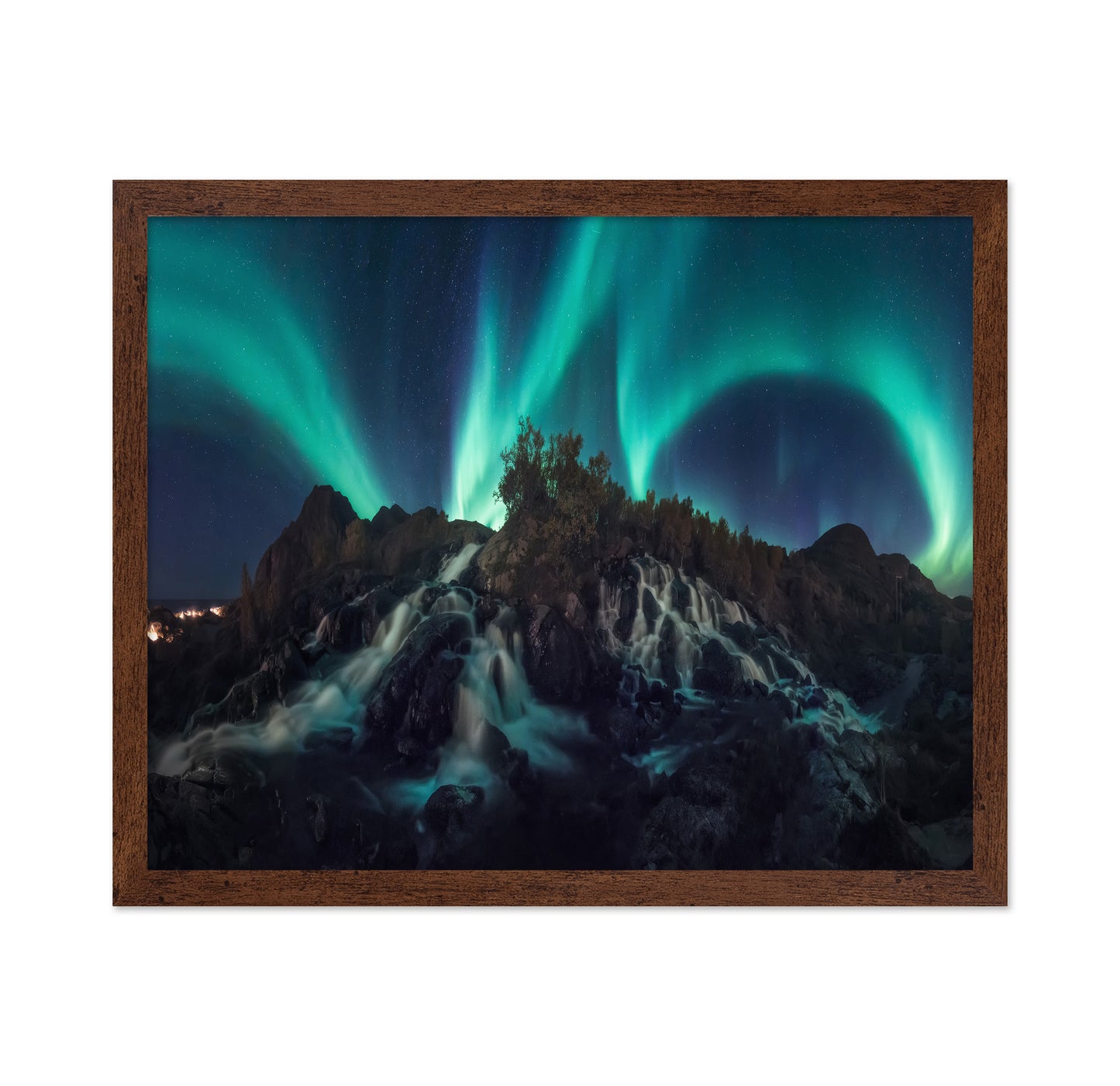 Northern Lights Over the Mountains
