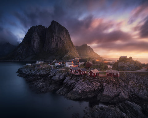 Hamnoy Dawn