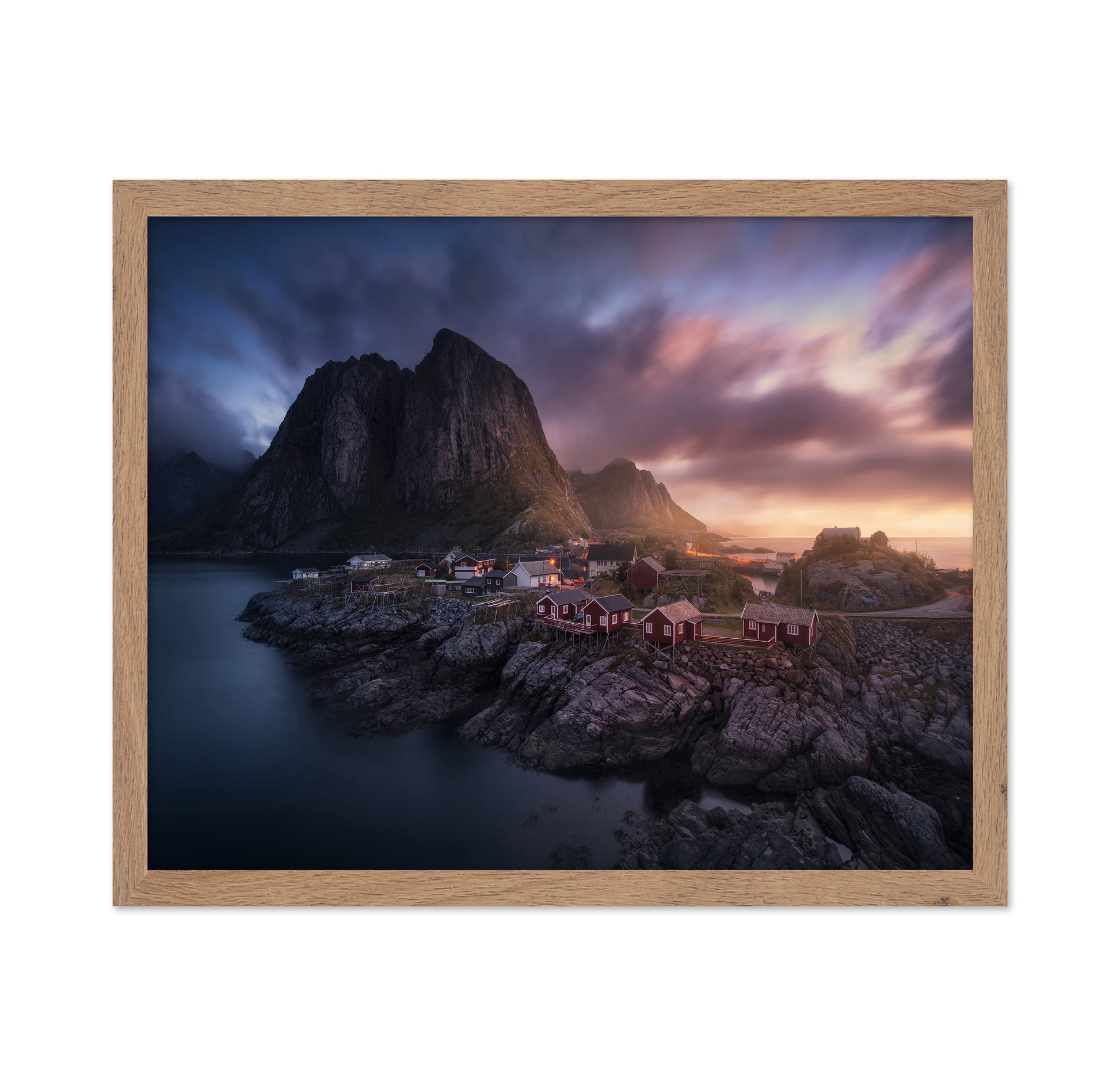 Hamnoy Dawn