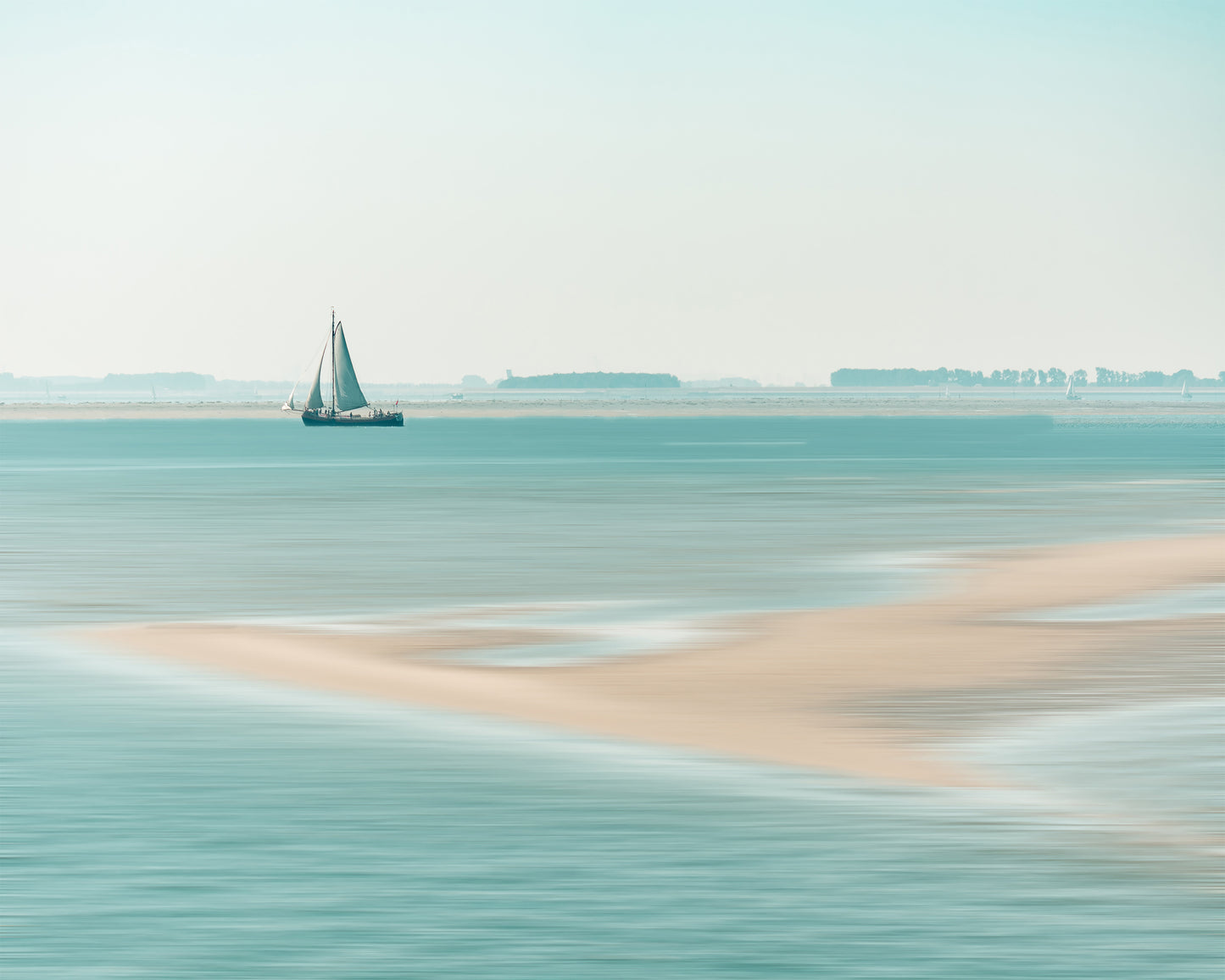 Passing A Sandbank