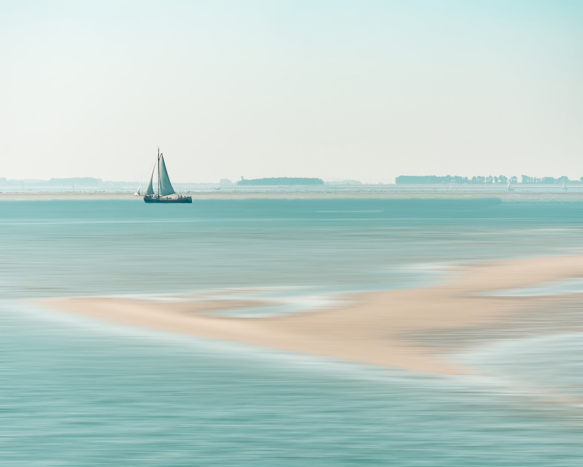 Passing A Sandbank
