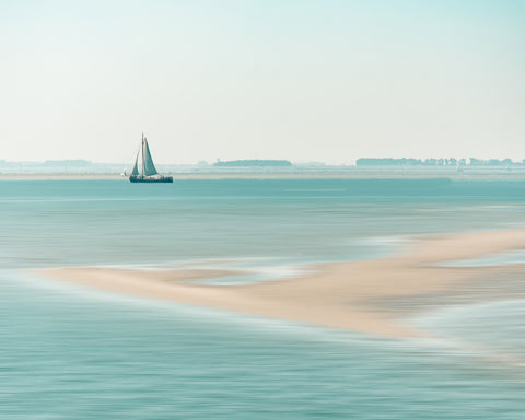Passing A Sandbank