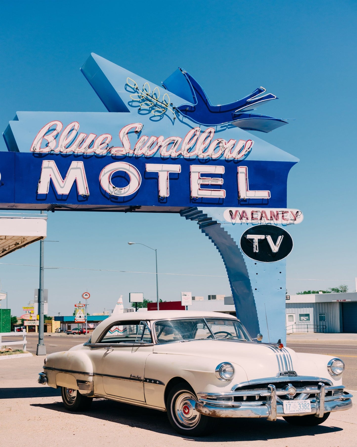 Blue Swallow Motel