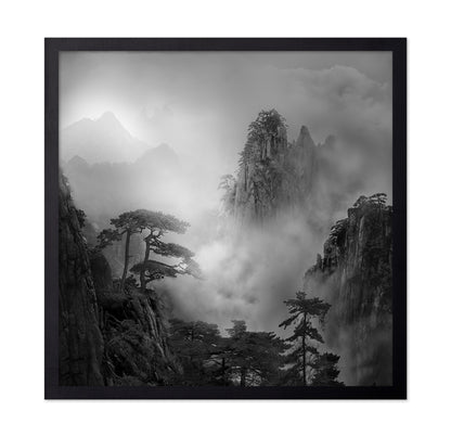 Huang Shan In The Fog