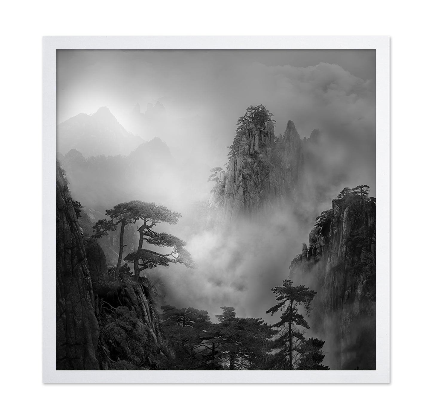 Huang Shan In The Fog