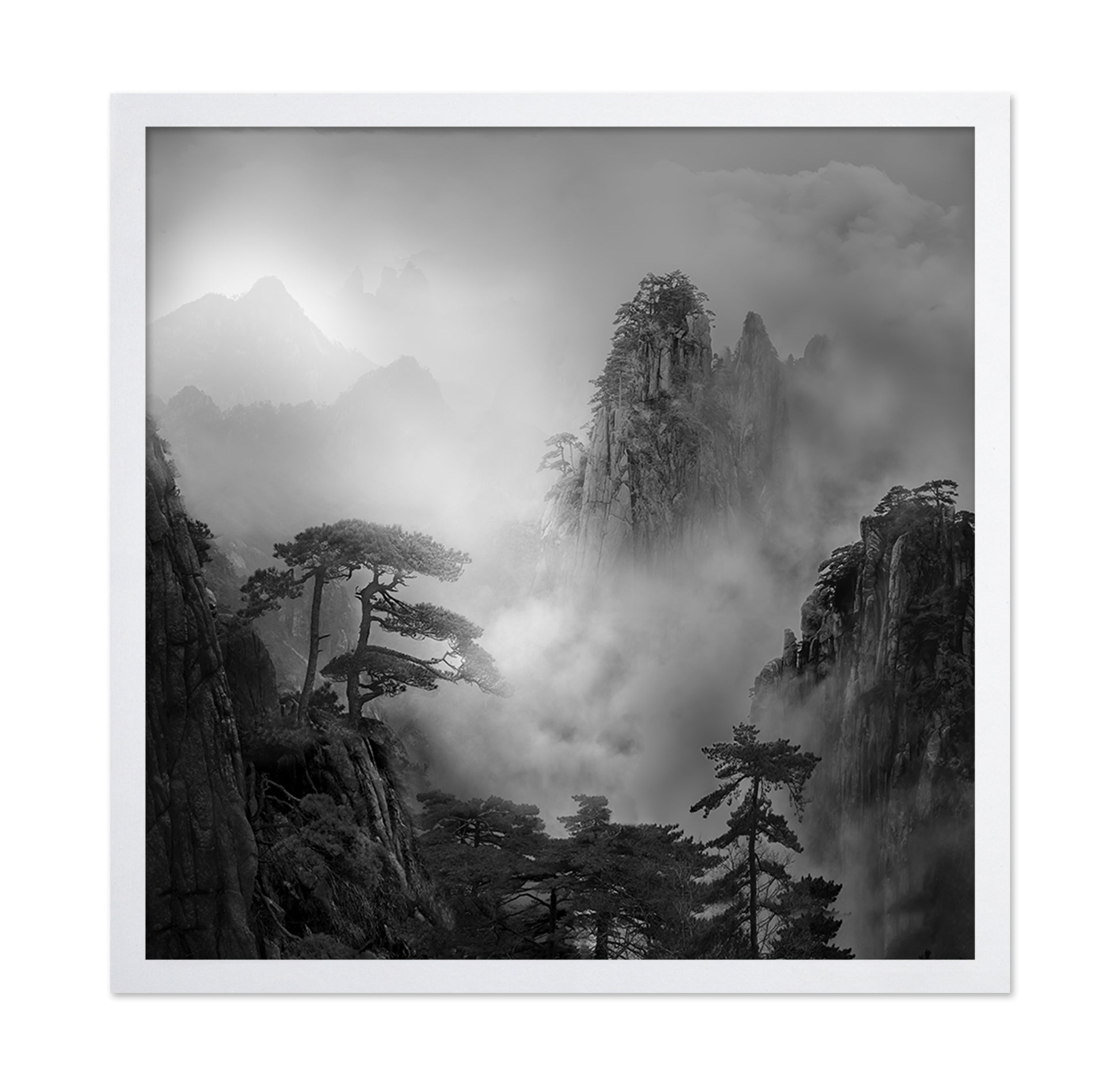 Huang Shan In The Fog