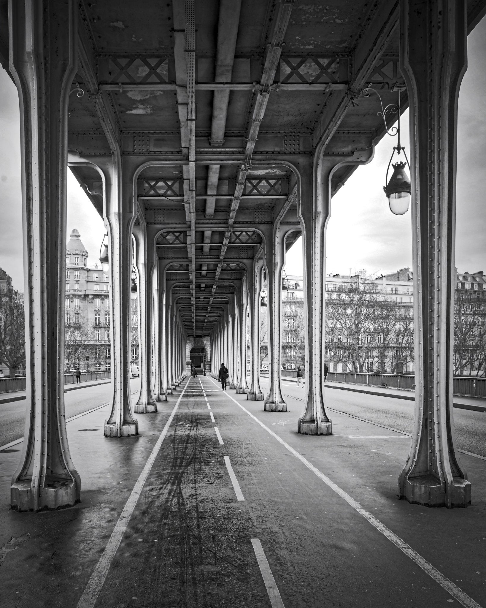 Bir Hakeim Bridge
