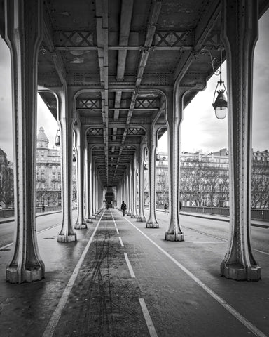 Bir Hakeim Bridge