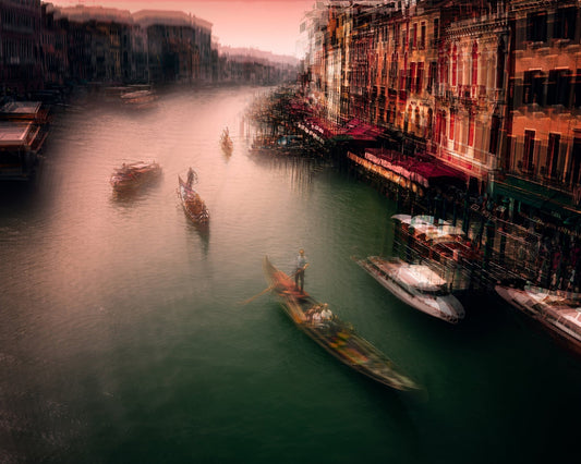 Gondola Tours In Venice