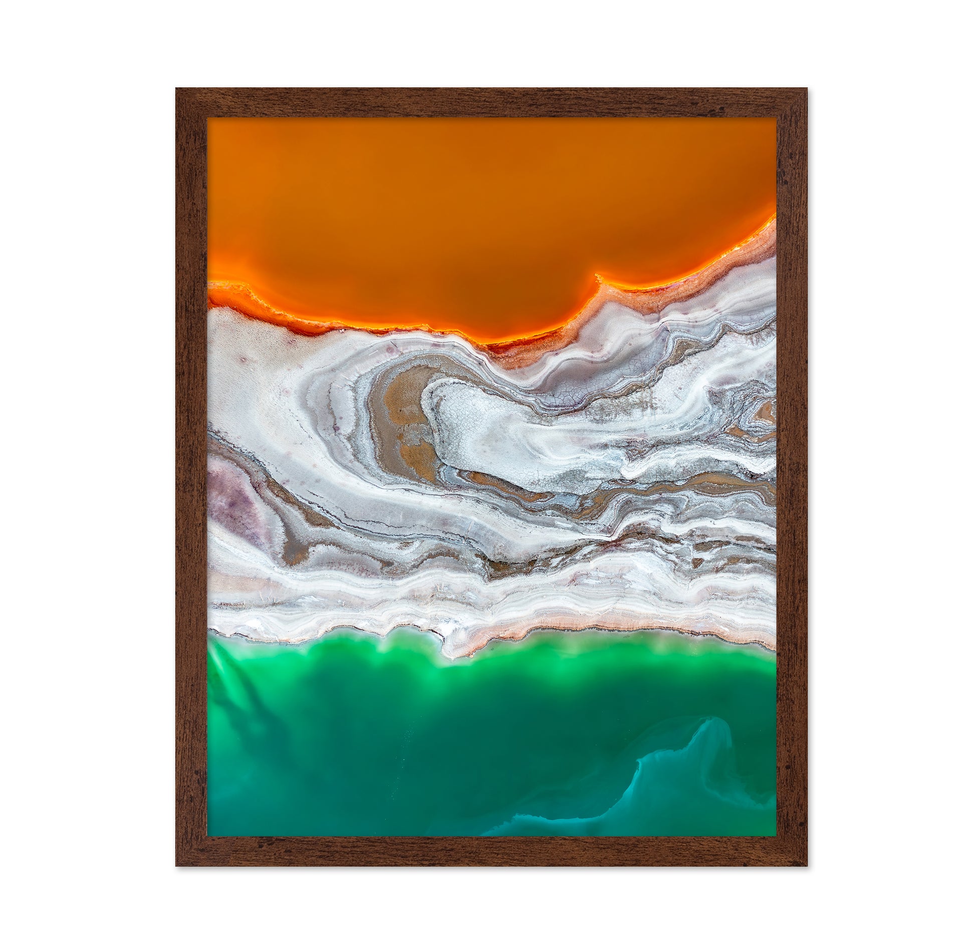The Hidden Lake in the Dead Sea