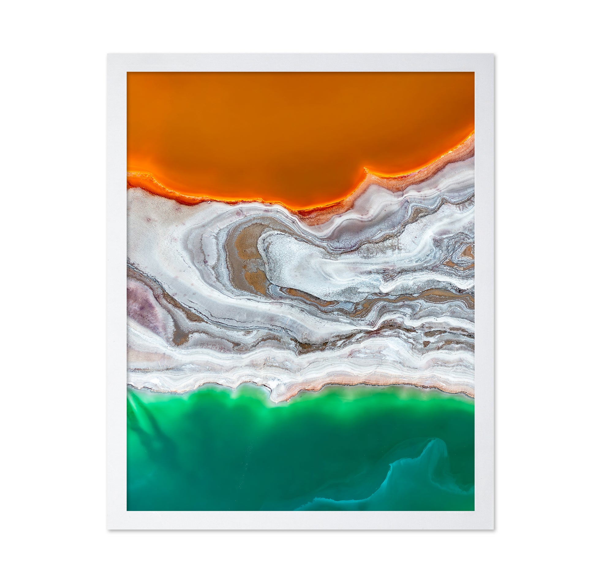 The Hidden Lake in the Dead Sea