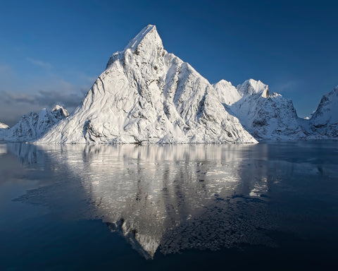 The White Mountain in the Blu
