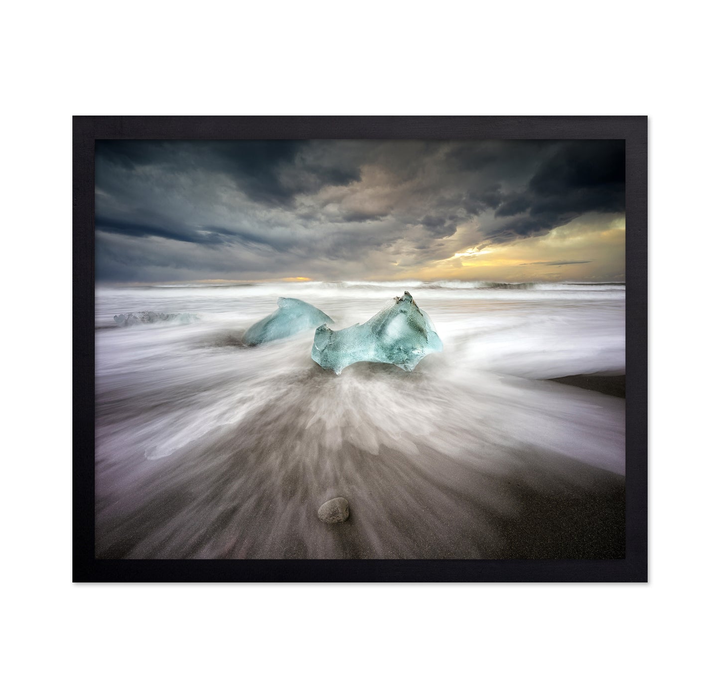 Jokulsarlon Beach
