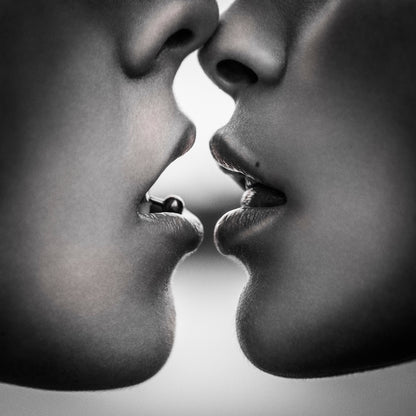 Sensual Kiss
